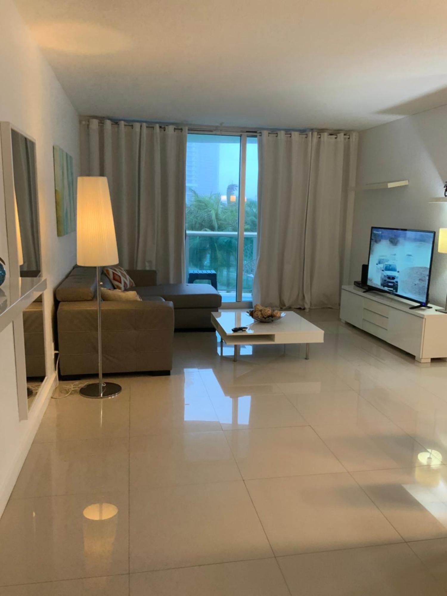 Lovely Beach Apartment By Miami Te Espera- Hollywood 5U Exterior photo